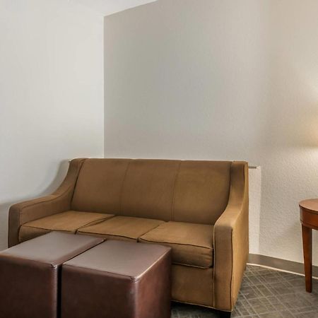 Comfort Suites Ocala North Bagian luar foto
