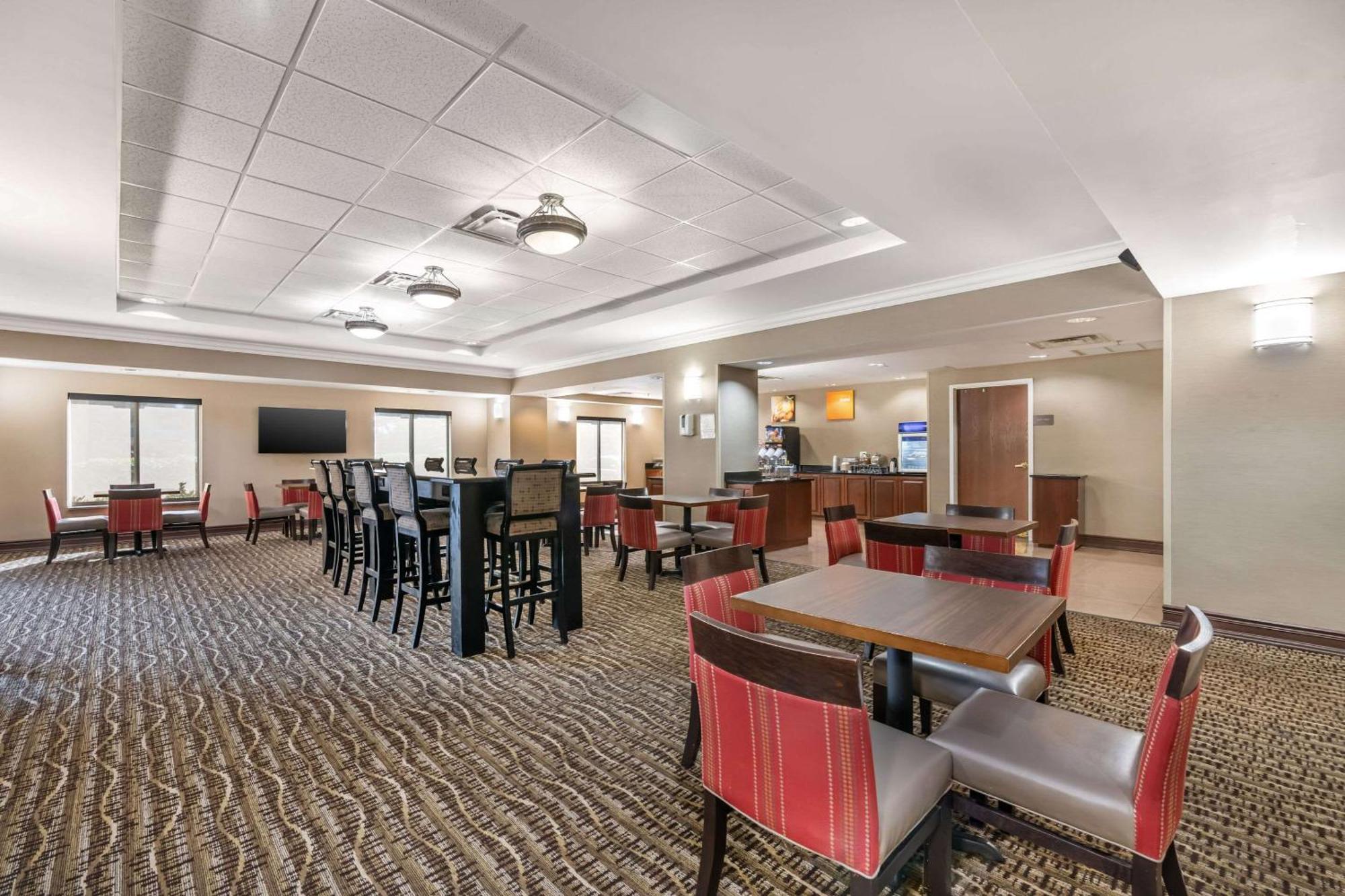 Comfort Suites Ocala North Bagian luar foto