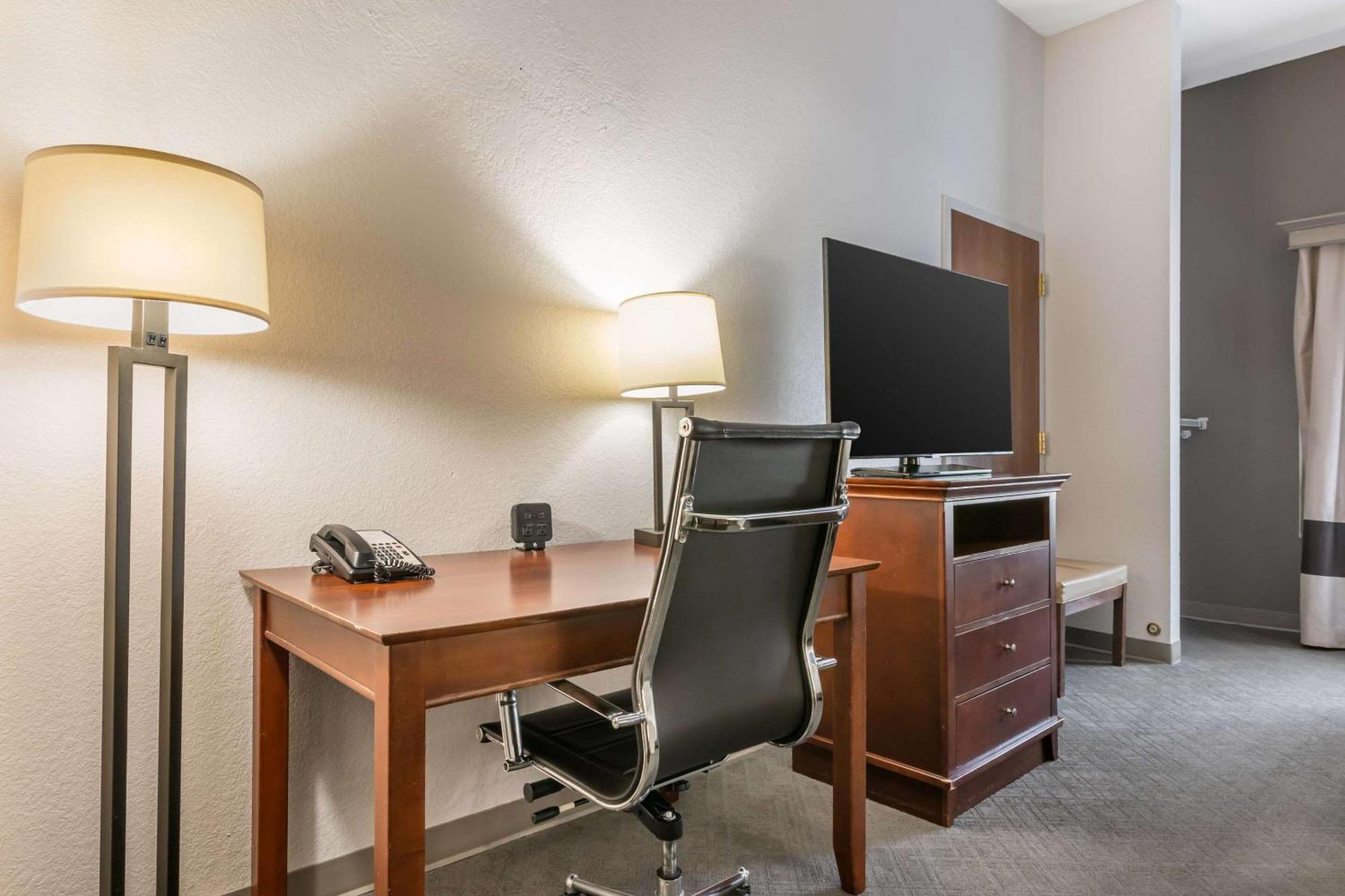 Comfort Suites Ocala North Bagian luar foto